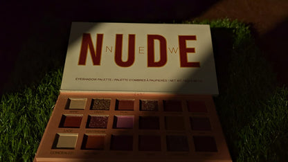 Nude 18-Color Eyeshadow Palette – Matte, Shimmer & Glitter Shades | Long-Lasting & Highly Pigmented